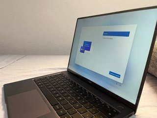 Huawei MateBook 14 — Ryzen 7 | 16 GB RAM | Panta