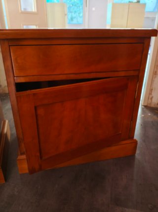Mesitas de madera sin pomos