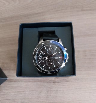 Orologio Tommy Hilfiger Bank Nuovo