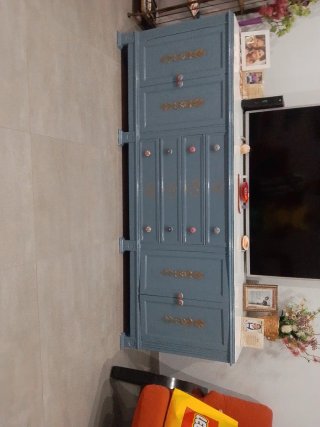 Armario azul dorado
