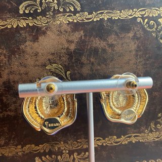 Orecchini Trifari blu e oro