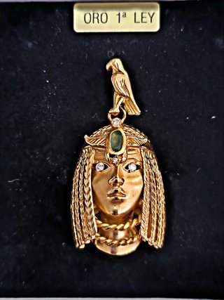 Colgante Egipcio Nefertari Oro 18k