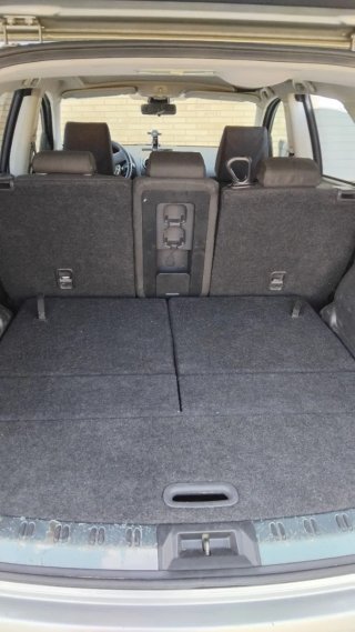 Nissan Qashqai+2 2008