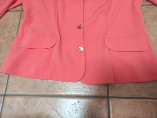 Chaqueta coral Catalina González