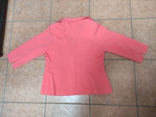 Chaqueta coral Catalina González