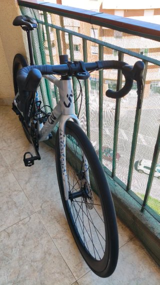 Bicicleta Giant Liv Langma Carretera