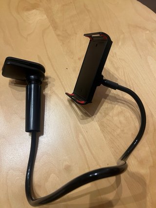 Soporte flexible para móvil/tablet
