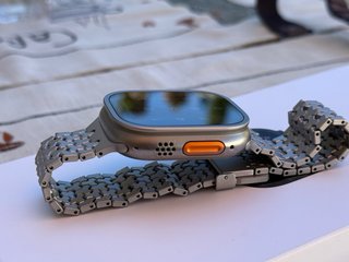 Apple Watch Ultra 2 Dorado/Plateado