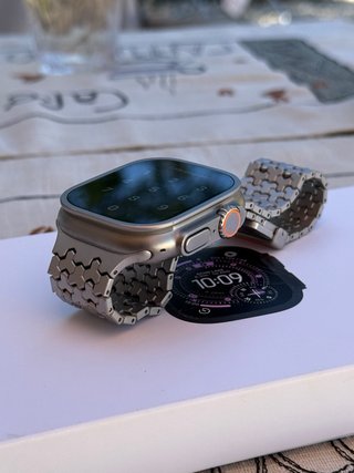 Apple Watch Ultra 2 Dorado/Plateado