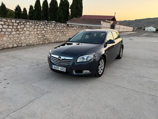 Opel Insignia 2010