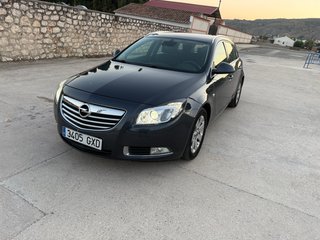 Opel Insignia 2010