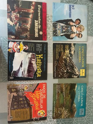 Lote 38 Vinilos 45 RPM Antiguos.