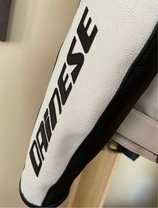Chaqueta Moto Dainese Avro D1 Negra/Blanca/Rosa