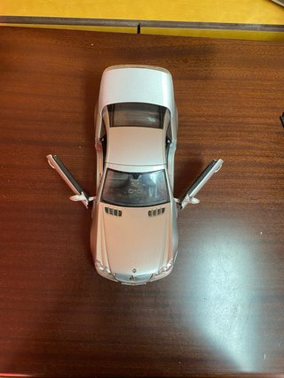 Mercedes SL 55 AMG Maisto 1/18