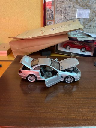 Mercedes SL 55 AMG Maisto 1/18