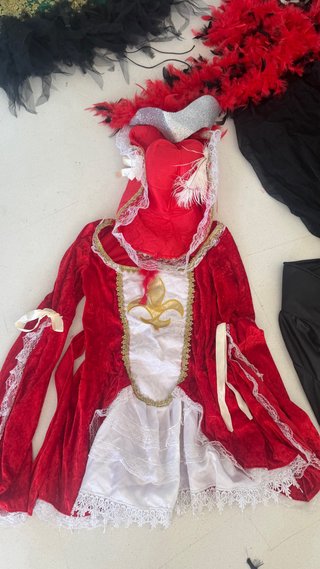 Confezione 6 Costumi Carnevale Sitges