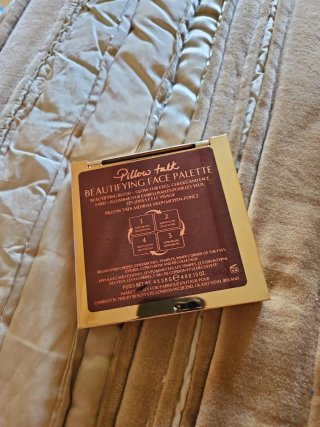 Charlotte Tilbury Pillow Talk Face Palette