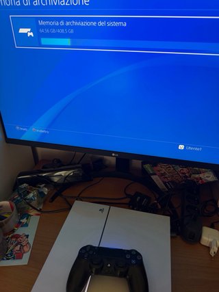 Playstation 4 Bianca + 2 Controller