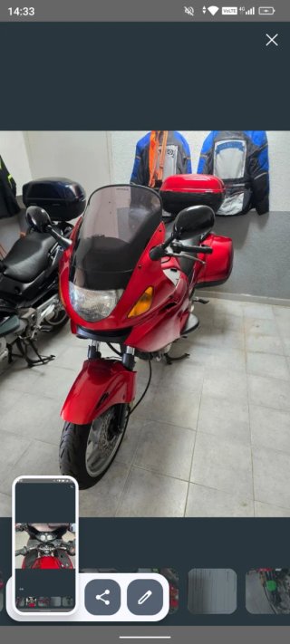 Honda Deauville Roja