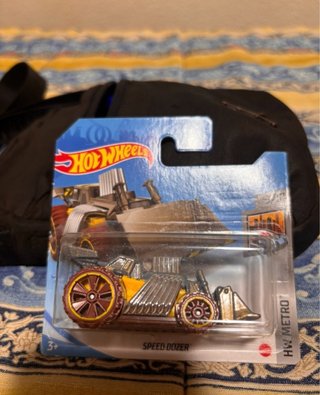 Hot Wheels Speed Dozer HW Metro