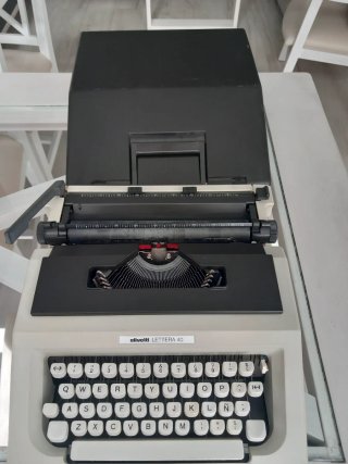 Olivetti Lettera 40 Máquina de Escribir