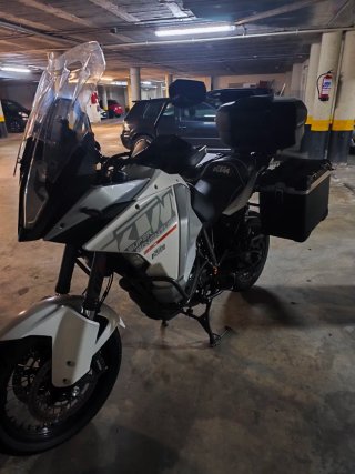 KTM 1290 Super Adventure 2016.