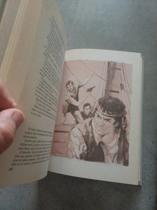 2 libros de Julio Verne de tapa dura