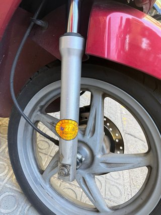 Honda SH150 Roja - Moto Scooter