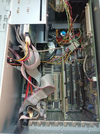 Computer Vintage socket 5 si accende leggi descriz