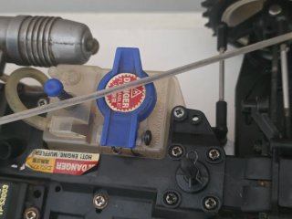 TAMIYA MAD SPIRIT 1/10 4WD Nitro + Mando