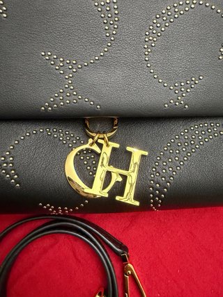 Bolso Carolina Herrera Negro Dorado Tachuelas.
