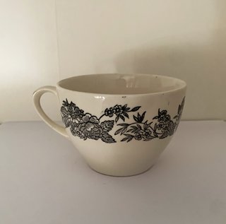 Gran taza antigua Gil Vargas floral