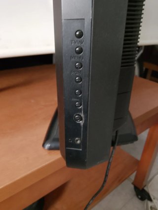 Televisor OKI Negro