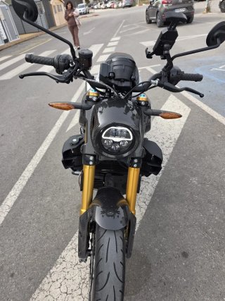 Indian FTR 1200R CARBON TOPE DE GAMA