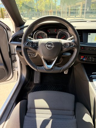 Opel Insignia 2021