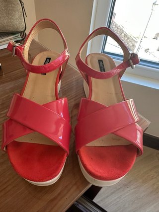 Sandalias plataforma rojas talla 39