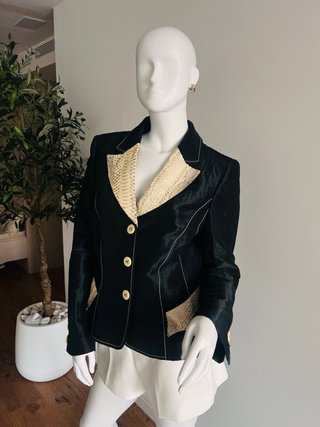 Blazer Carmen Melero efecto mojado pitón Talla L