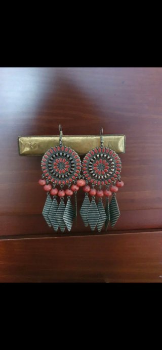 Pendientes Parfois rojos y plateados