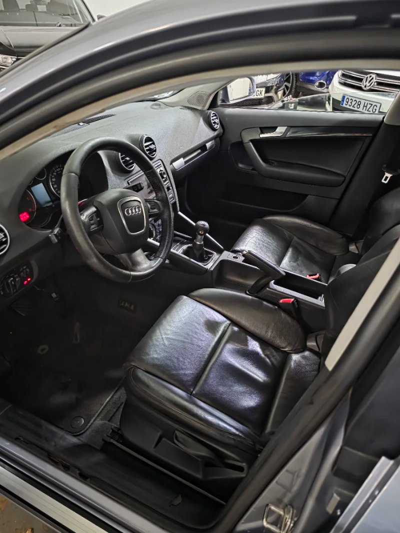 Audi A3 2.0 TDI Attraction DPF 2007, foto 5