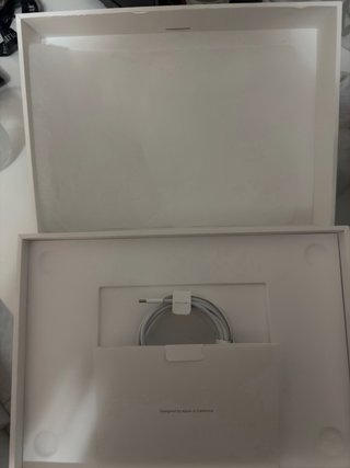 MacBook Air 13 A18 / 512GB / Rosa