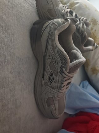 Zapatillas Umbro grises