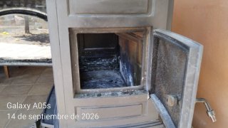 Estufa de leña fundición Brompi