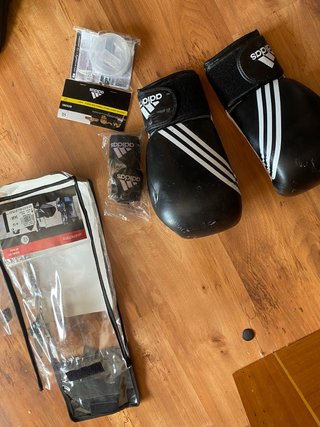 Guantes de boxeo Adidas