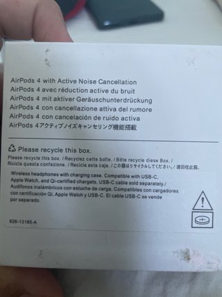 Caja vacía AirPods Apple