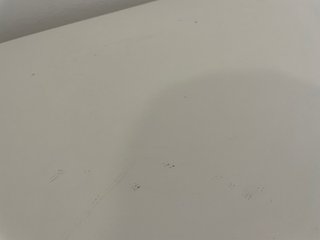 Mueble bajo blanco Ikea