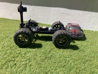 Coche RC Supersonic Negro y Rojo