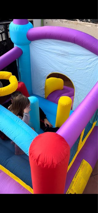 Castillo hinchable para niños + compresor