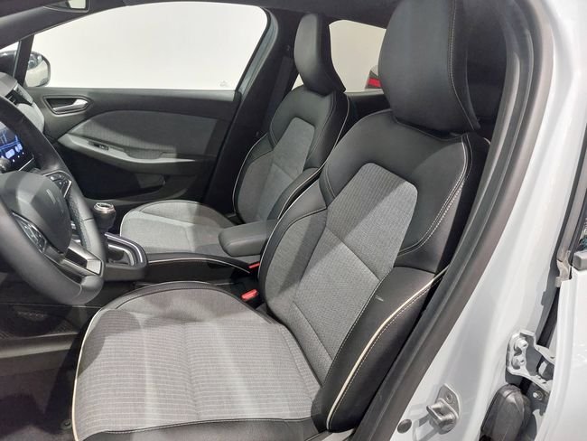 Renault Clio techno TCe GLP 2025, foto 16
