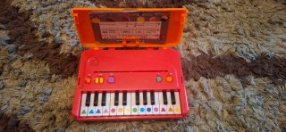 Mini piano Diset con carte musicali