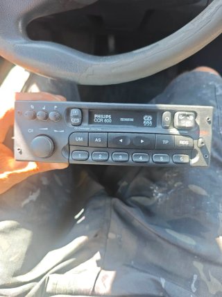 Radio Philips CCR 600 CD Changer Control